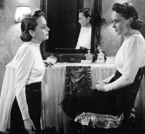 the-dark-mirror-robert-siodmak  1946 Olivia de Havilland bis