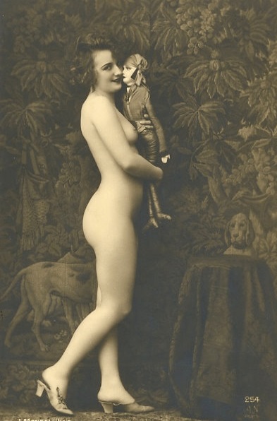 Julien Mandel Alice Prin (Kiki de Montparnasse) 1920 ca Studio Armand Noyer (AN) A3