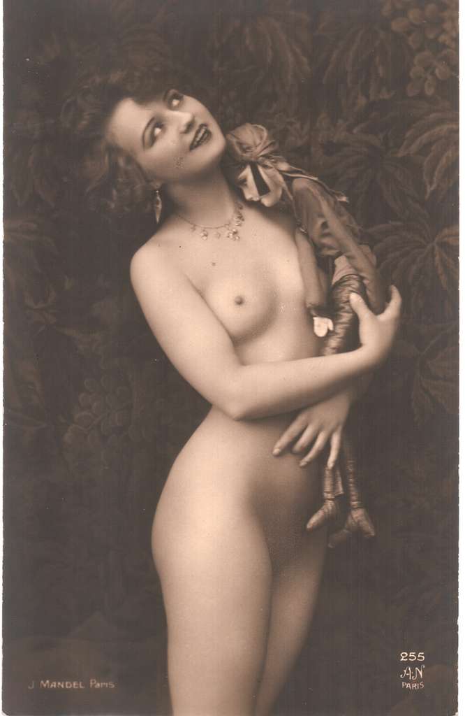 Julien Mandel Alice Prin (Kiki de Montparnasse) 1920 ca Studio Armand Noyer (AN) A5