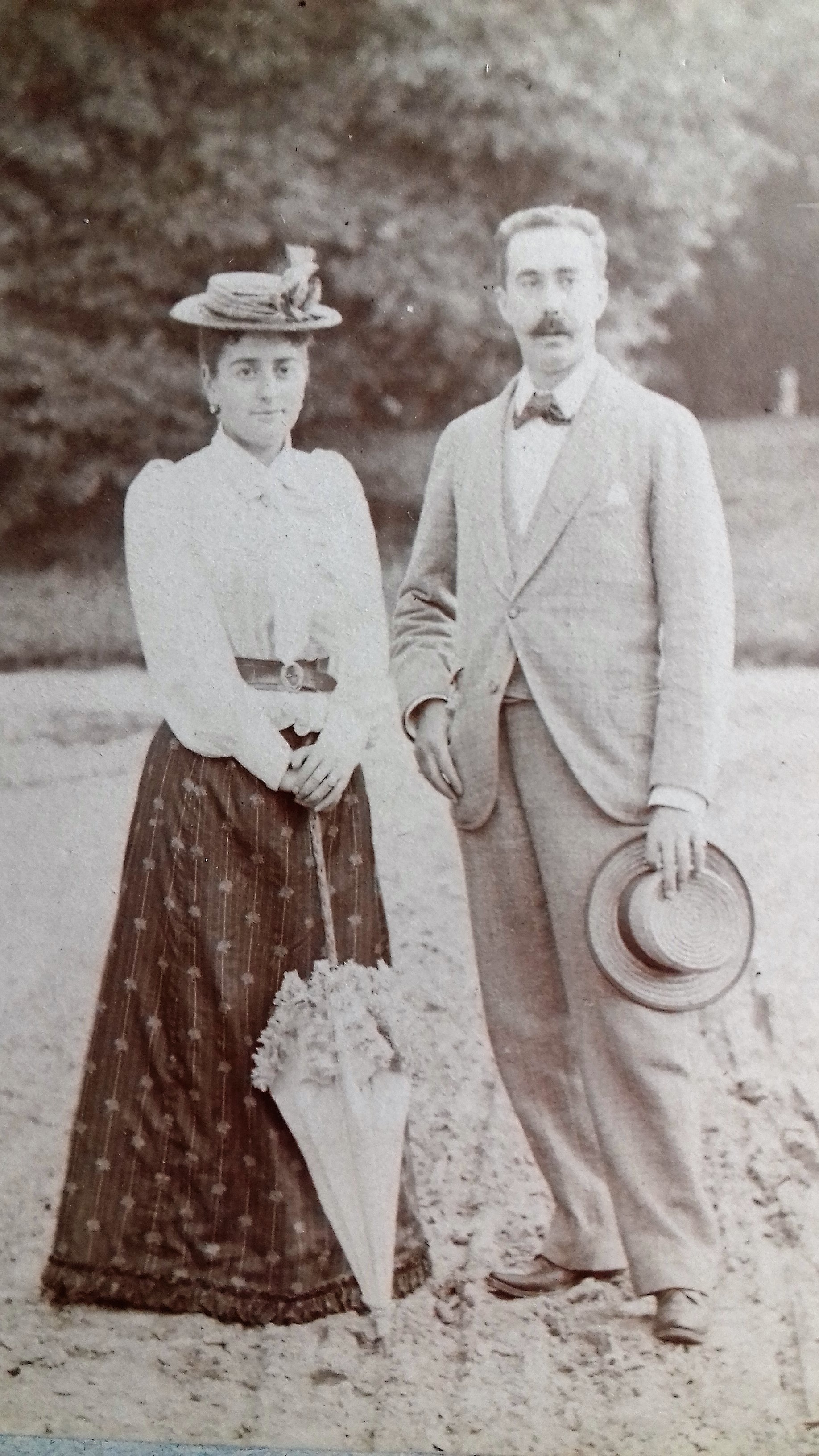 Abel de Montferrier et Marie Louise aux Clayes aout 1892
