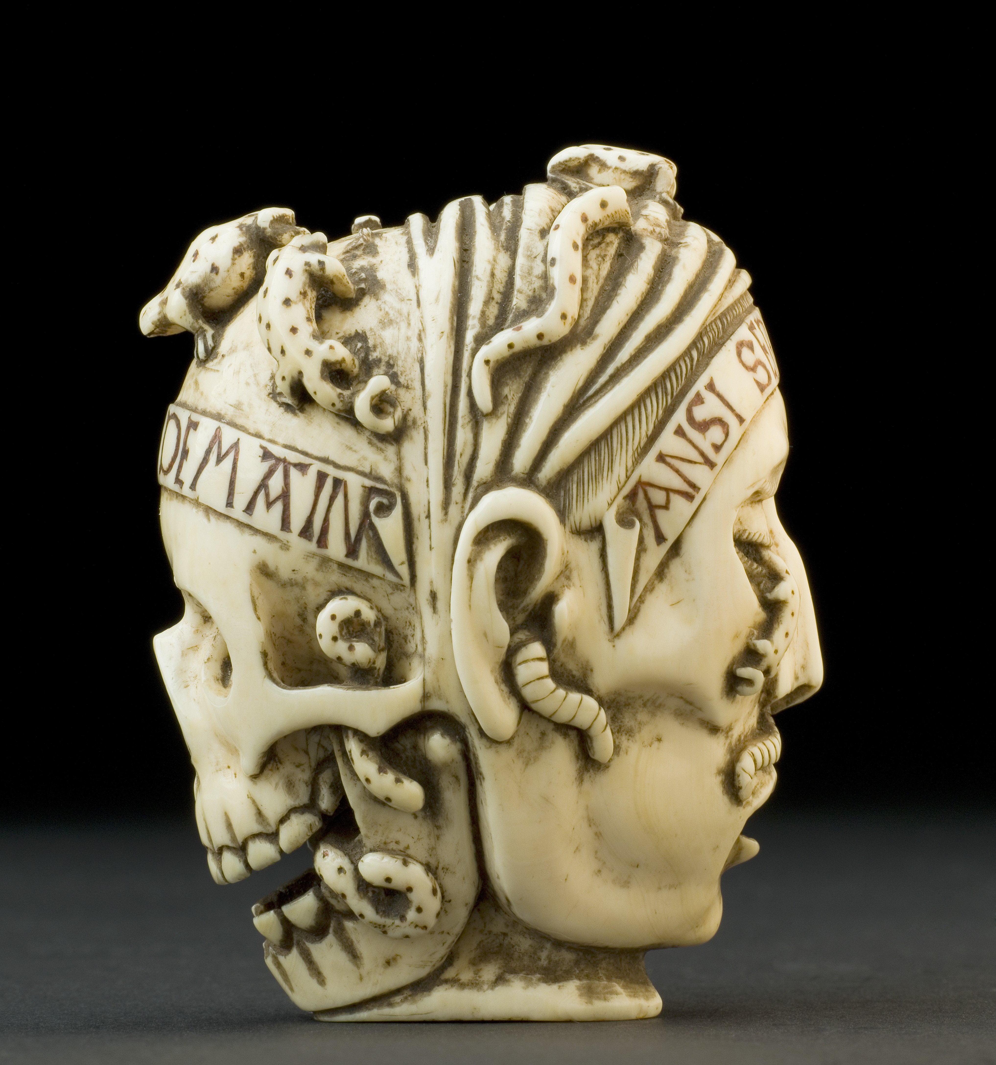 AINSI SERONS NOUS WI OU DEMAIN Ivory_model_of_a_skull_and_a_human_head,_France_Wellcome