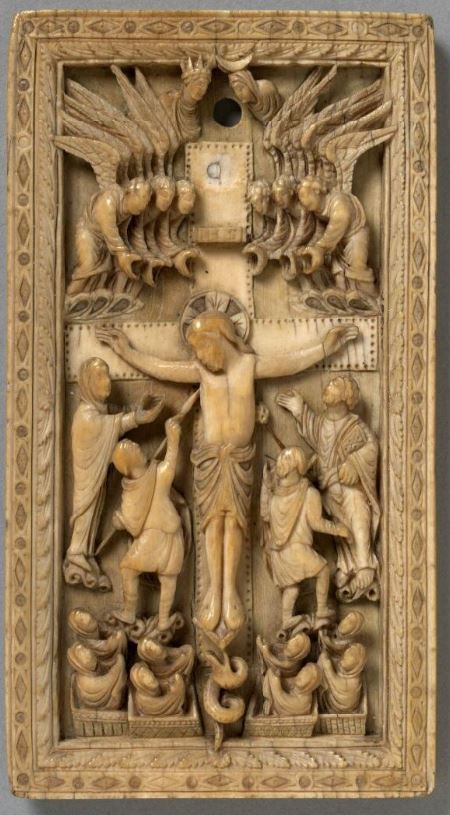 Crucifixion caroligienne Reims 860-870 VandA