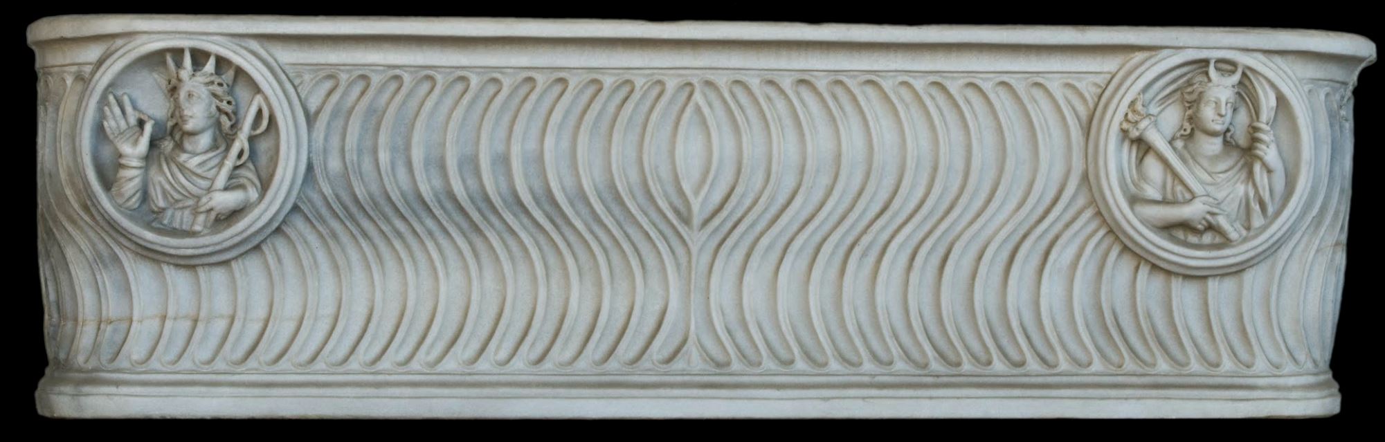 roman-funerary-altar-for-julia-victorina-end-c1-ad-louvre sun