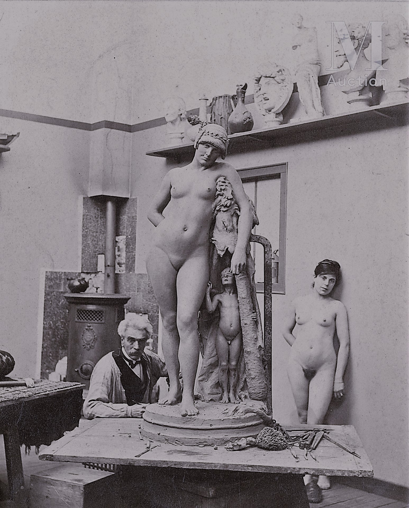 Louis Bonnard, Jean-Leon Gerome dans son atelier avec son modele Emma Dupont et la statue Omphale de dos, 1887 coll privee A