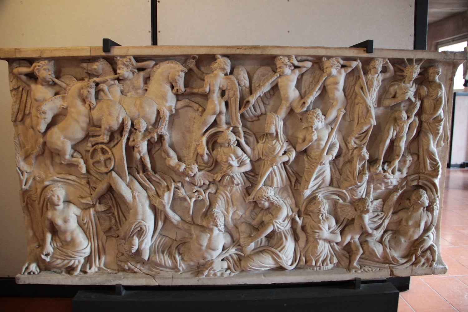 phaeton Sarcophagus_with_myth_of_Phaeton 2eme s ap JC Verona, Museum-Lapidarium of Maffei.