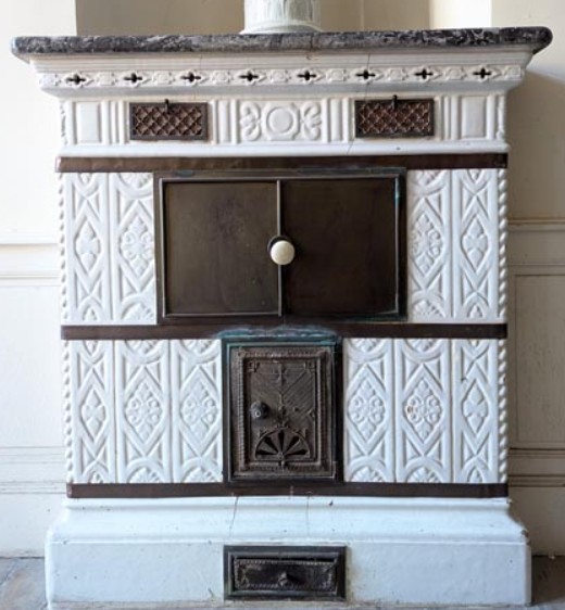 Poele de faience 1840, style prussien